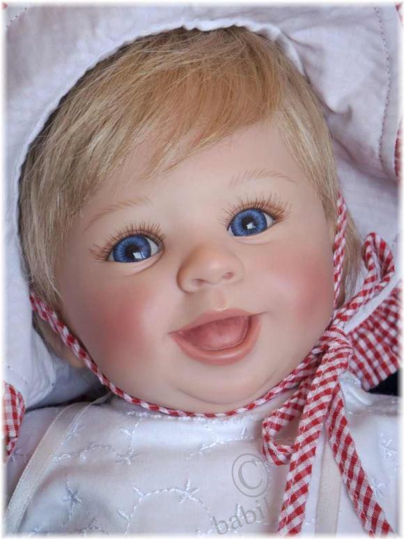 Коллекционная кукла ЛИЗА от Лауры Туцио-Росс. Девчушка-хохотушка (фото 7)