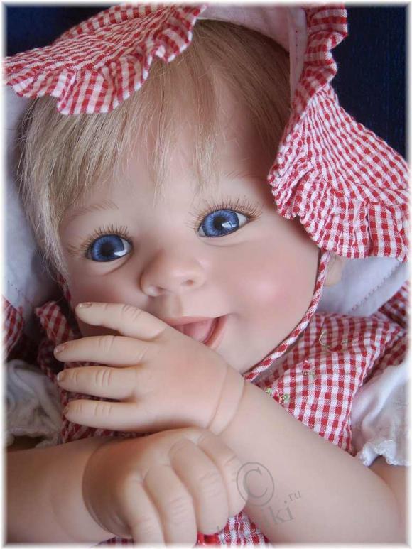 Коллекционная кукла ЛИЗА от Лауры Туцио-Росс. Девчушка-хохотушка (фото 3)