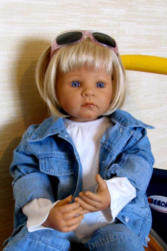 "Две принцессы под окном, сели поздно вечерком!" и лялька Машулька! Еще добавила фото (фото 3)