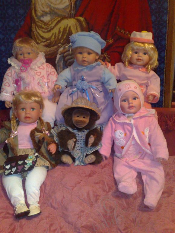 НАС ТАК МНОГО И МЫ ТАКИЕ РАЗНЫЕ