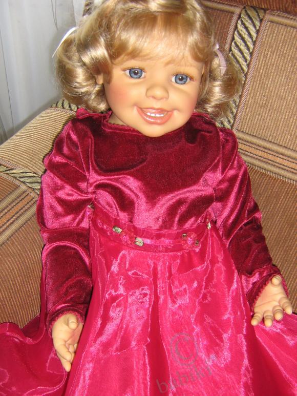 Моя Мишелька выбрала себе платье-решили вам показаться! Моя кукольная коллекция (фото 3)