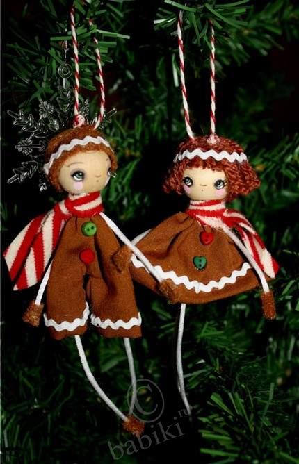 Украшаем елочку — Интерьерные и функциональные куклы: грелки на чайник (фото 4)