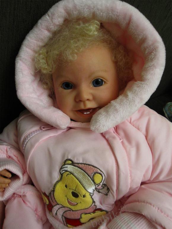 Просили мальчика :)Позитивная малышка реборн из молда Эви Герлинды Фезер (фото 6)