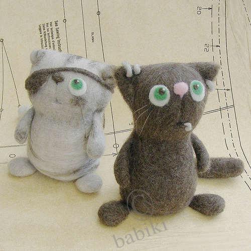 Оригинальные игрушки методом валяния из шерсти (фото 6)