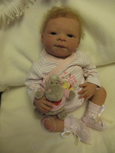 Кукла реборн Эстелька приехала домой. Счастью мамочки нет предела