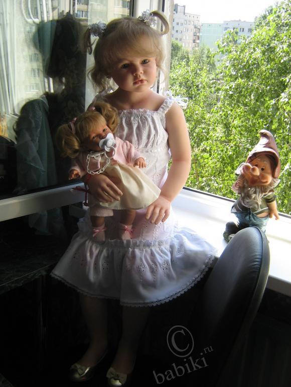 Моя любимая Анжелика на природу не попала, но в новом летнем платье хочет вам показаться (фото 3)