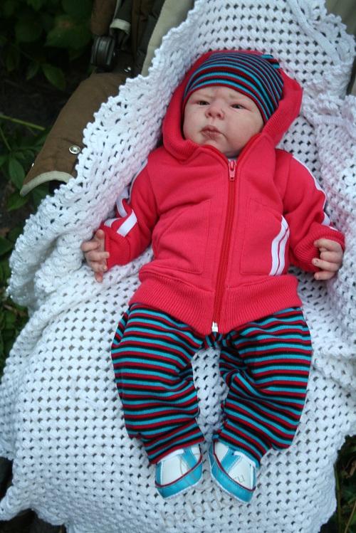 Гуляем и демонстрируем наряды