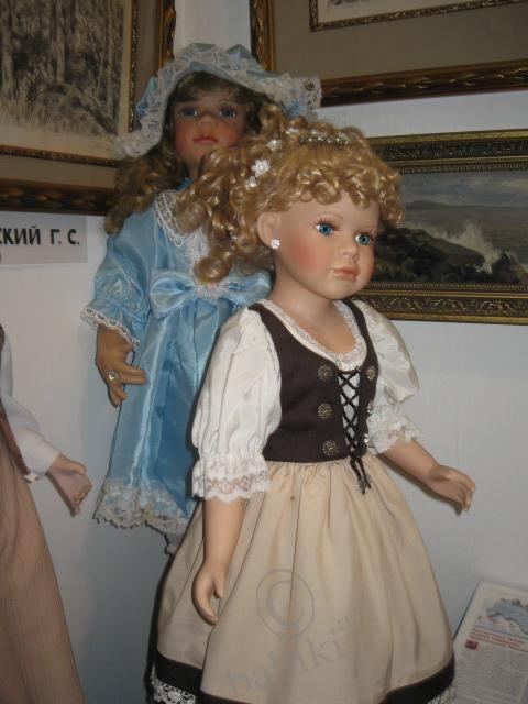 Куклы с антикварного салона 2010