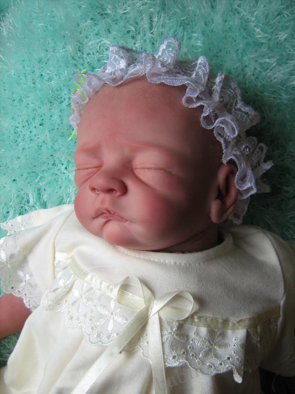 Малышка реборн Эмбер. Мама,погляди на меня (фото 3)