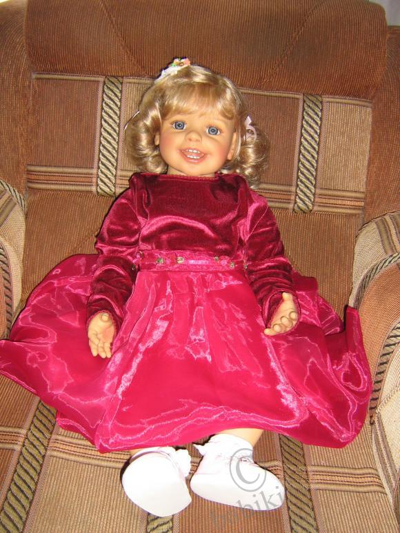 Моя Мишелька выбрала себе платье-решили вам показаться! Моя кукольная коллекция (фото 7)