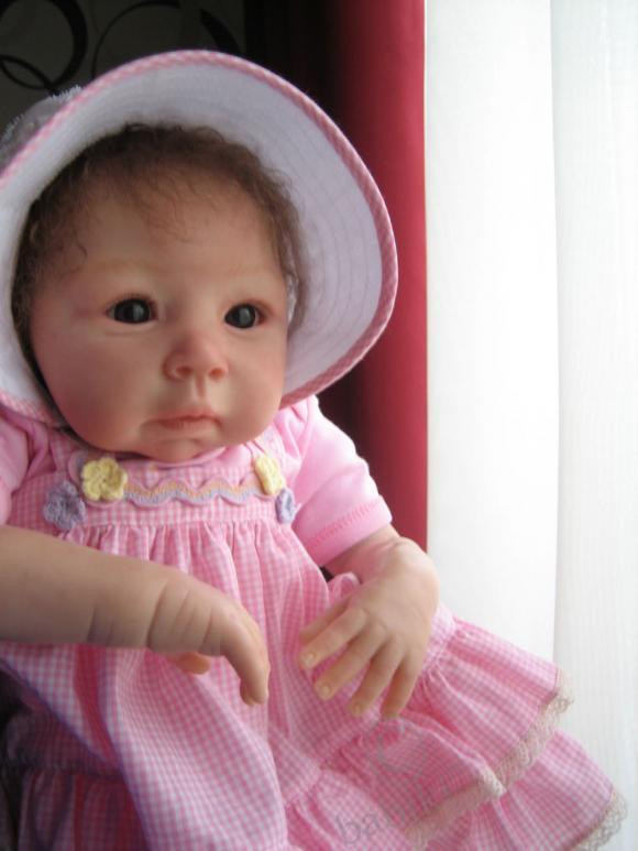 Малышка реборн Робин дома | Бэйбики Малышка реборн Робин дома (фото 10)