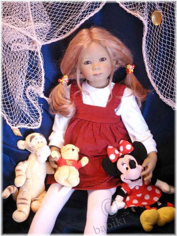 Коллекционная кукла NULA от Анетты Химштедт присоединилась к девченкам!