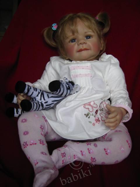 У нас новенькая. Добавила фотографии - кукла Джуди от Моники Левениг