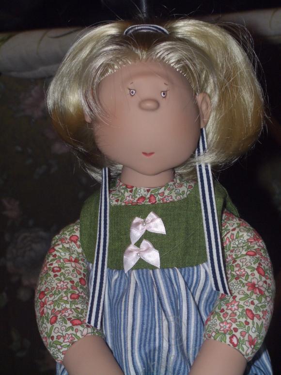 Коллекционно-игровая куколка Begonia от фирмы Zwergnase