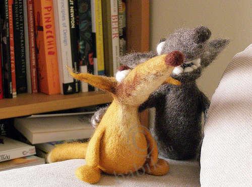 Оригинальные игрушки методом валяния из шерсти (фото 4)