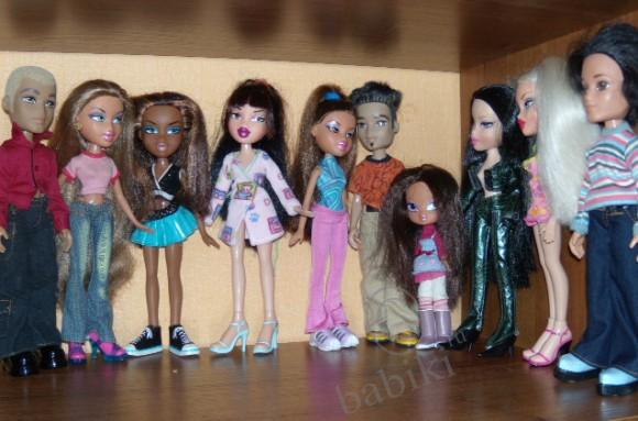 Lili: Мои куколки — Коллекции игровых кукол (Playline): фото полок (фото 3)