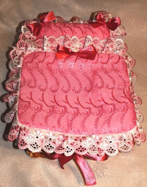 Колыбелька и постелька для любимой малышки (фото 10)