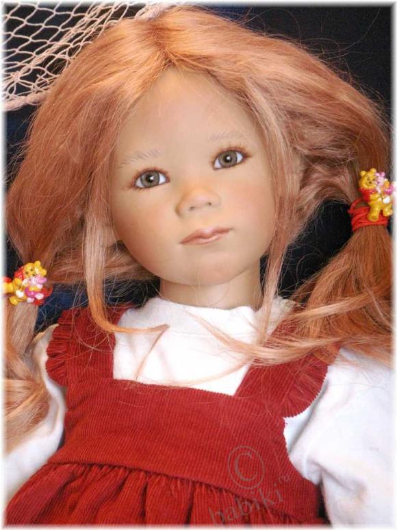 Коллекционная кукла NULA от Анетты Химштедт присоединилась к девченкам!