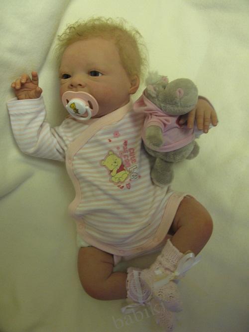 Кукла реборн Эстелька приехала домой. Счастью мамочки нет предела