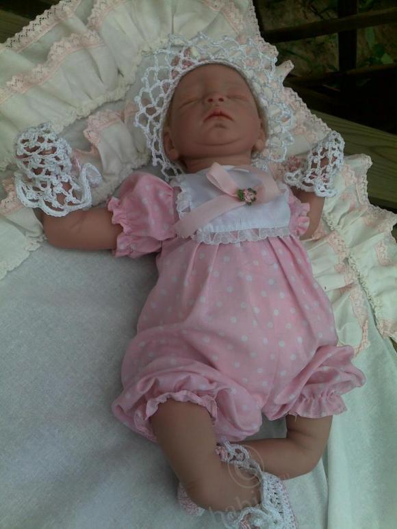 Моя малютка Сонечка: она же Леа, она же Кайрин - одна из четверни Стефани Саливан