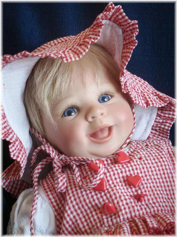 Коллекционная кукла ЛИЗА от Лауры Туцио-Росс. Девчушка-хохотушка (фото 6)