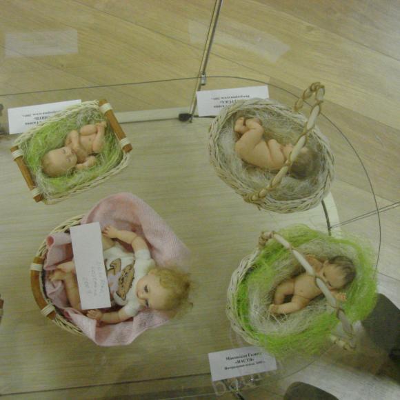 Первая выставка пензенского объединения кукольников