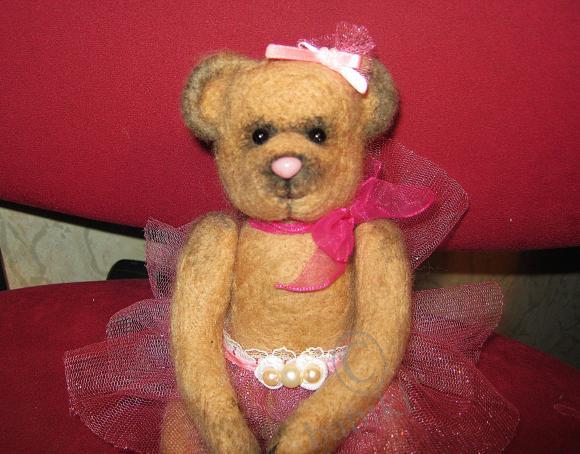 Мишуня балеринка - техника сухого валяния из шерсти (фото 2)