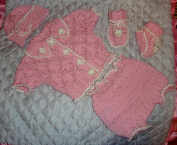 Вязаные вещички для кукол-малышей (фото 7)