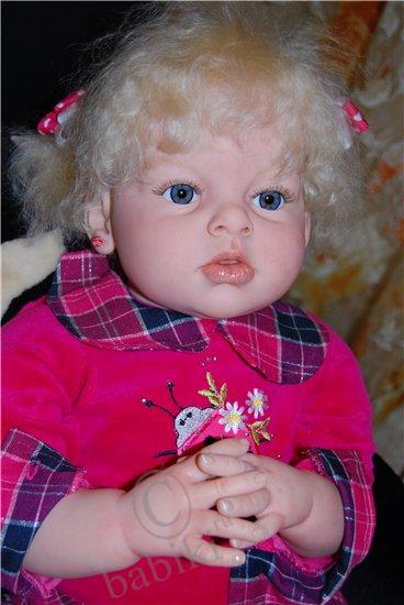 Очаровательная блондинка Алиса (реалистичная кукла реборн) (фото 2)