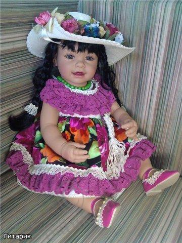 Девушка Памела из Колумбии - кукла Адора