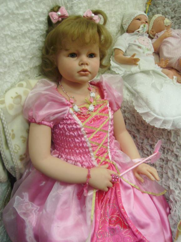 Кукольная выставка на Тишинке