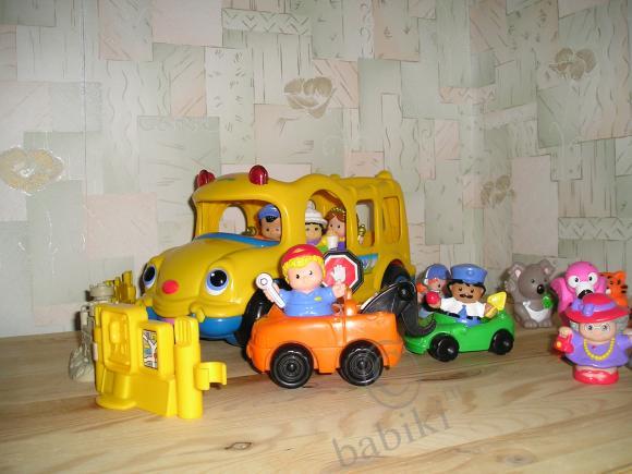 Мир маленьких человечков FISHER PRICE