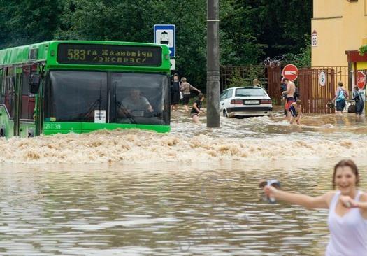 24 июля в Минске. Прошел дождик (фото 9)