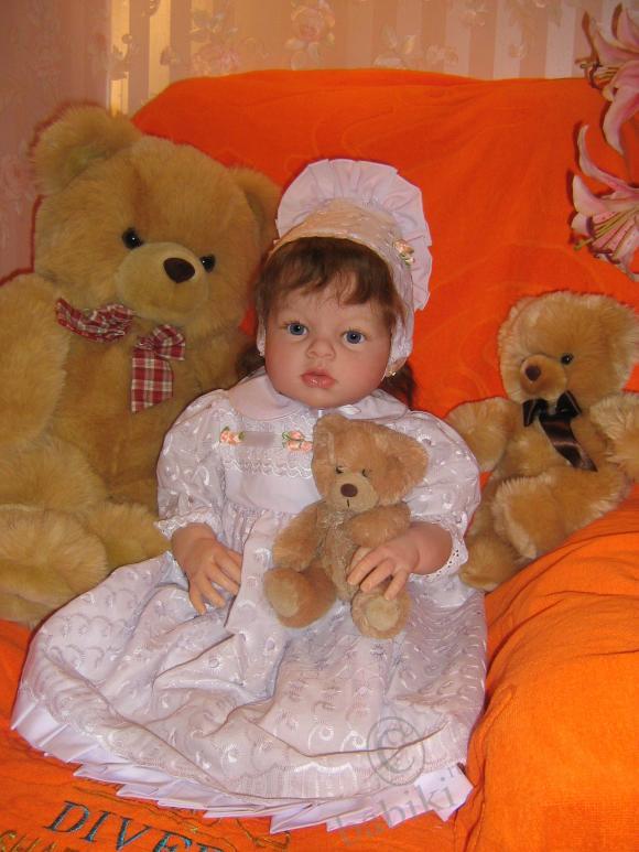 Моя Арианна освоилась дома