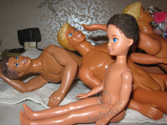 Экскурс в 90-е годы — Куклы Barbie (Барби): Looks (фото 3)
