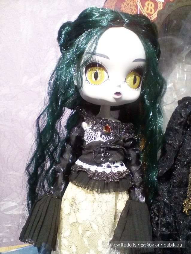 Pullip vampire online