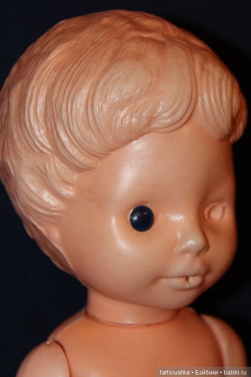 Кукла с рельефными волосами 43 см в туфельках (фото 2)