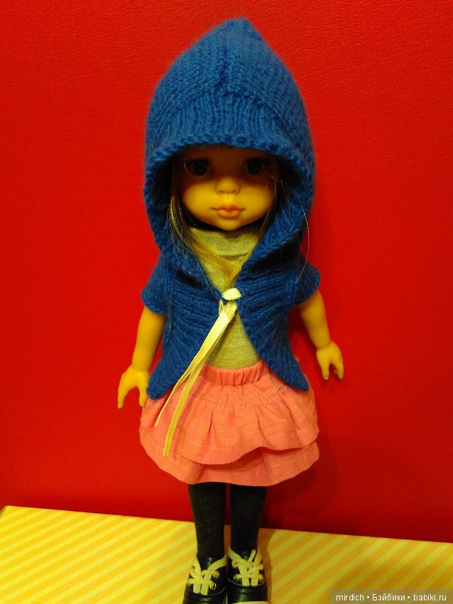 Одежда для кукол - Вязаная кофта с капюшоном на Паола Рейна. Много фото ...