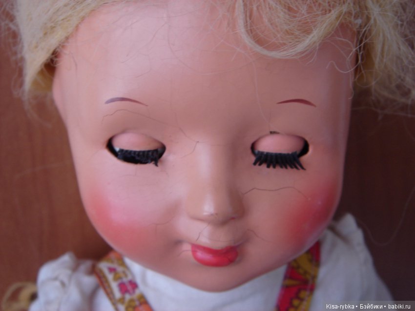 Продам винтажную опилочную куклу, Загорск. Очень редкая (фото 3)