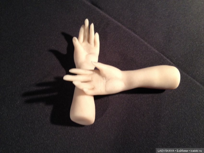 Кукла ручка. Ручка кукла. Ручка кукла. Ручки шариковые подарочные детские. Кукольные ручки.