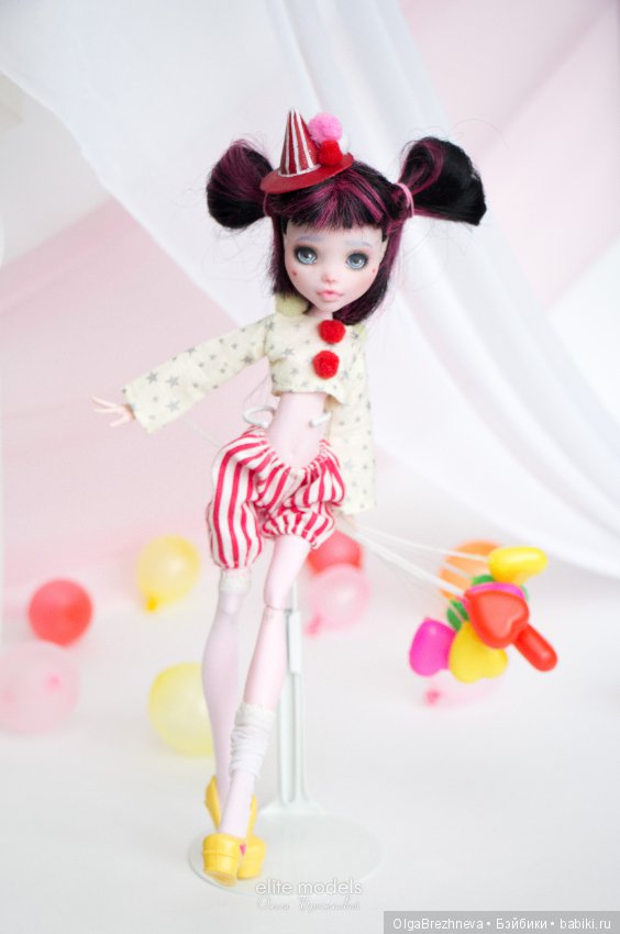 Малышка дракулаура ищет новый дом. цена снижена