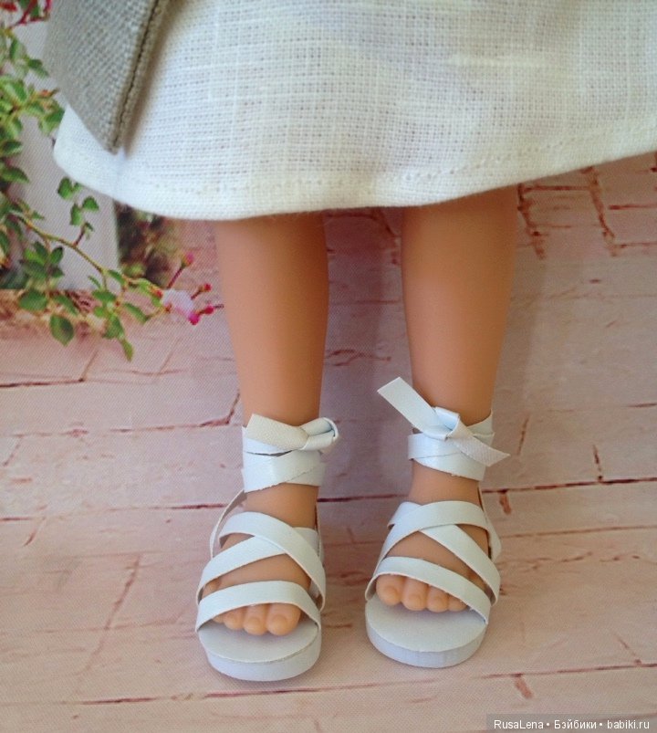 Лиу с автографом Рут (Ruth Treffeisen) (фото 7)