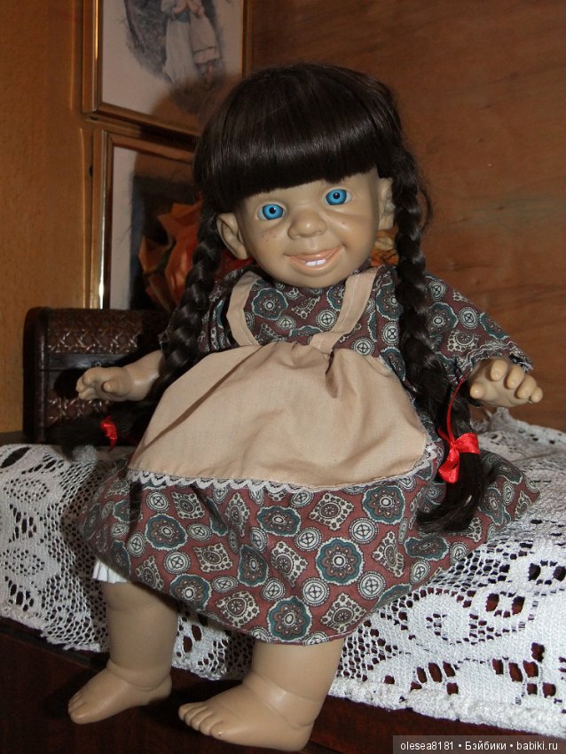 Характерная девочка от GlooBee