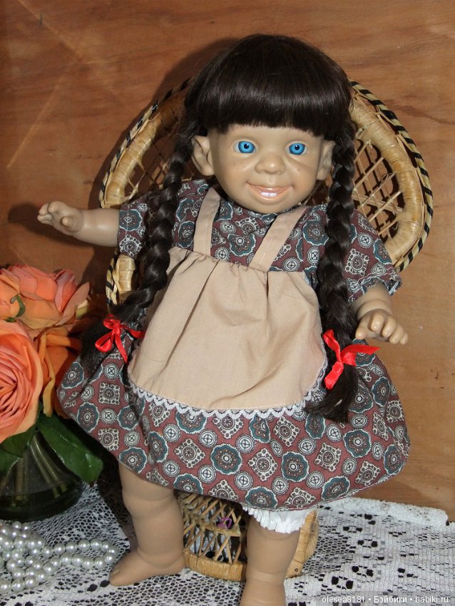 Характерная девочка от GlooBee