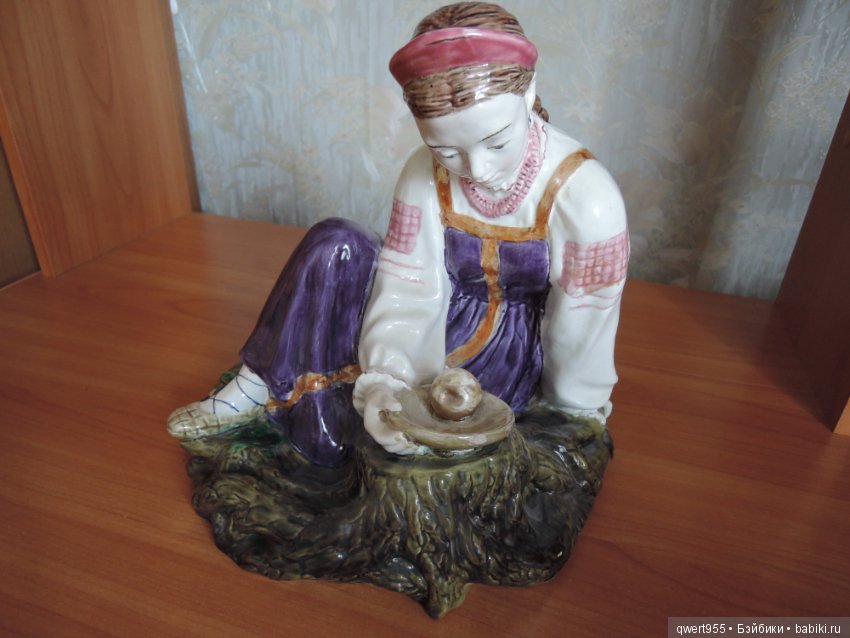 Фарфоровая статуэтка "Наливное яблочко". Скидка! Цена 30 000 руб (фото 2)