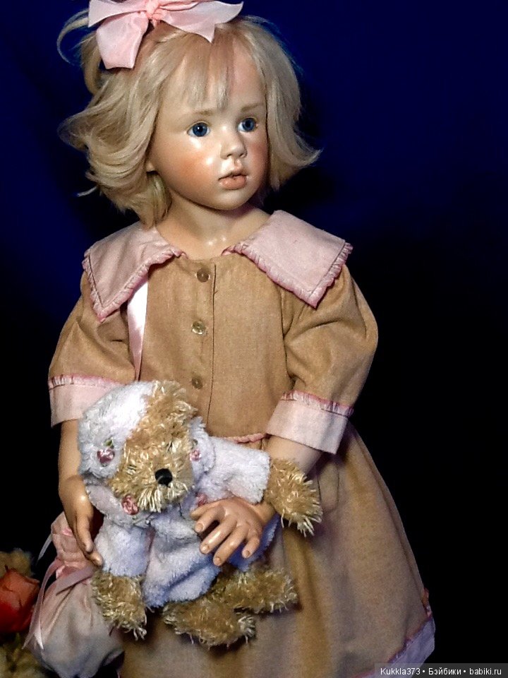 Розочка от Хильдегард Гюнцель( Hildegard Gunzel) . Воск на фарфоре (фото 8)