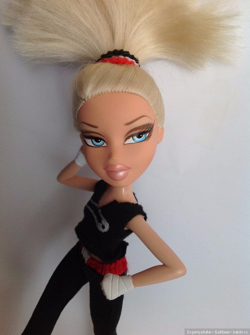 Сенсей и ученицы: Хлоя - кикбоксер и малышки Лил-Братц (Bratz, Lil' Bratz) (фото 5)