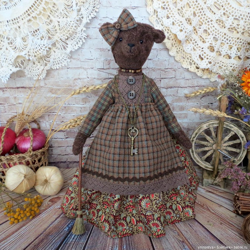Мишка Фрося. Крестьянка. Деревенский стиль. Интерьерная игрушка
