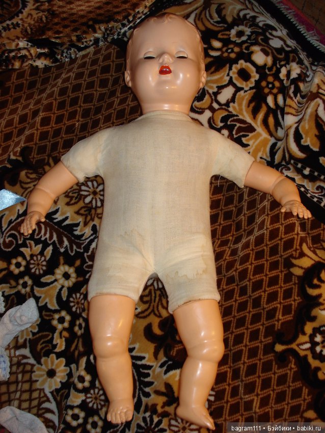 Кукла 50 купить. Куклы 50-х годов. Антикварные куклы мягконабивное тело. Пупс 50 годов. Пупсы 50-х годов.