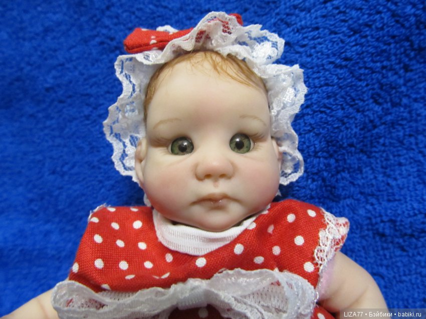 Малышка Полинка из ливинг долла